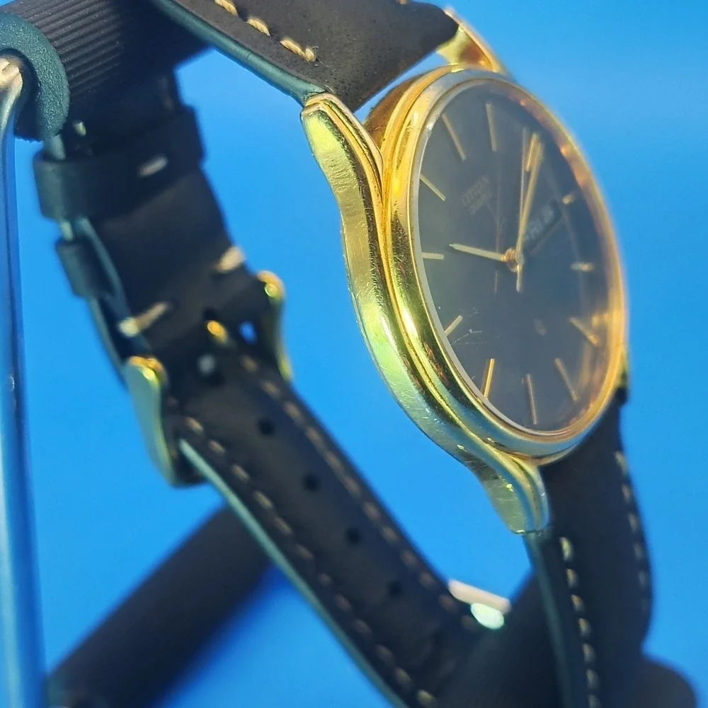 Vintage‎ 1988 Citizen 6100 Day-Date 32mm Mens Quartz Dress Watch Restored